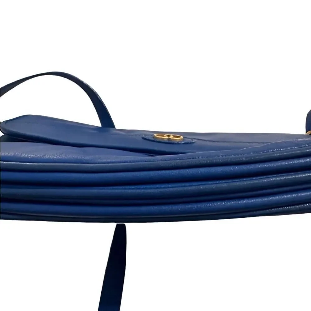 Gucci blue leather
